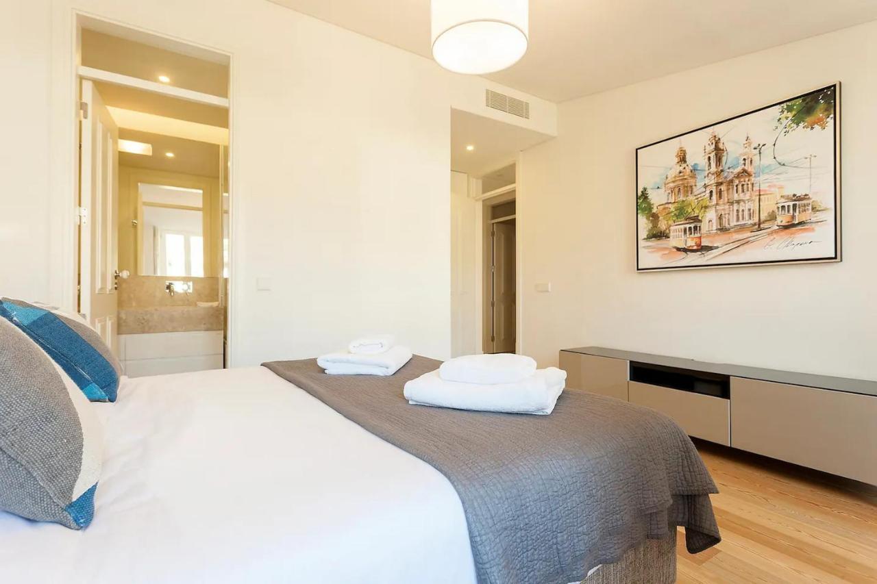 Flh Mouraria Art Apartment With Pool Lissabon Exterior foto